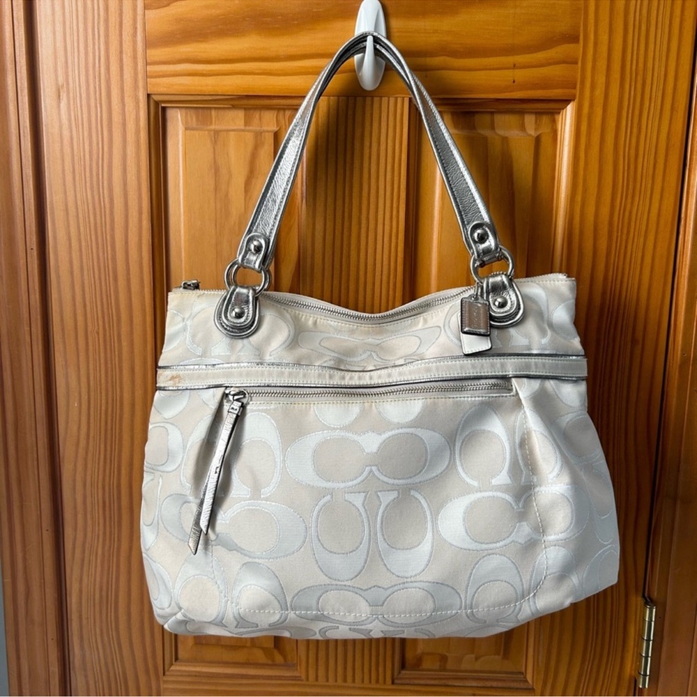 Vintage Signature Coach White Metallic Tote Bag